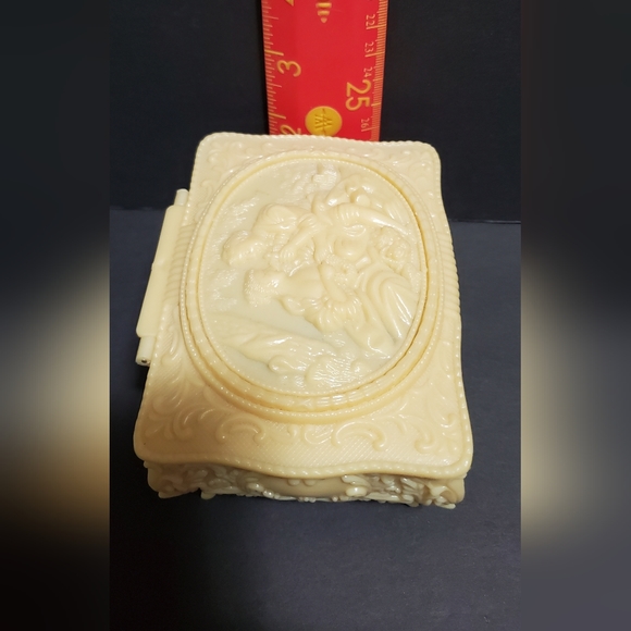 Vintage jewelry box - Picture 3 of 8